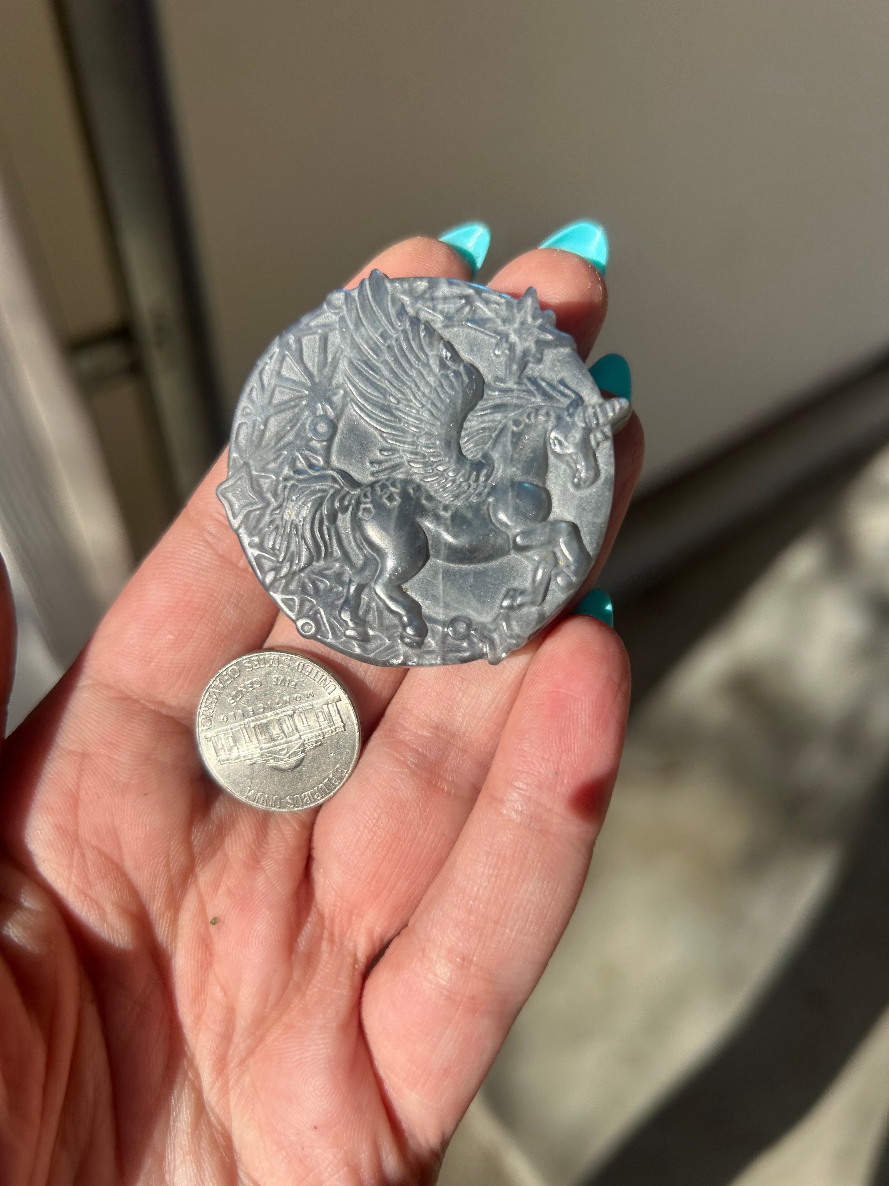 Flashy Labradorite Pegasus Carving