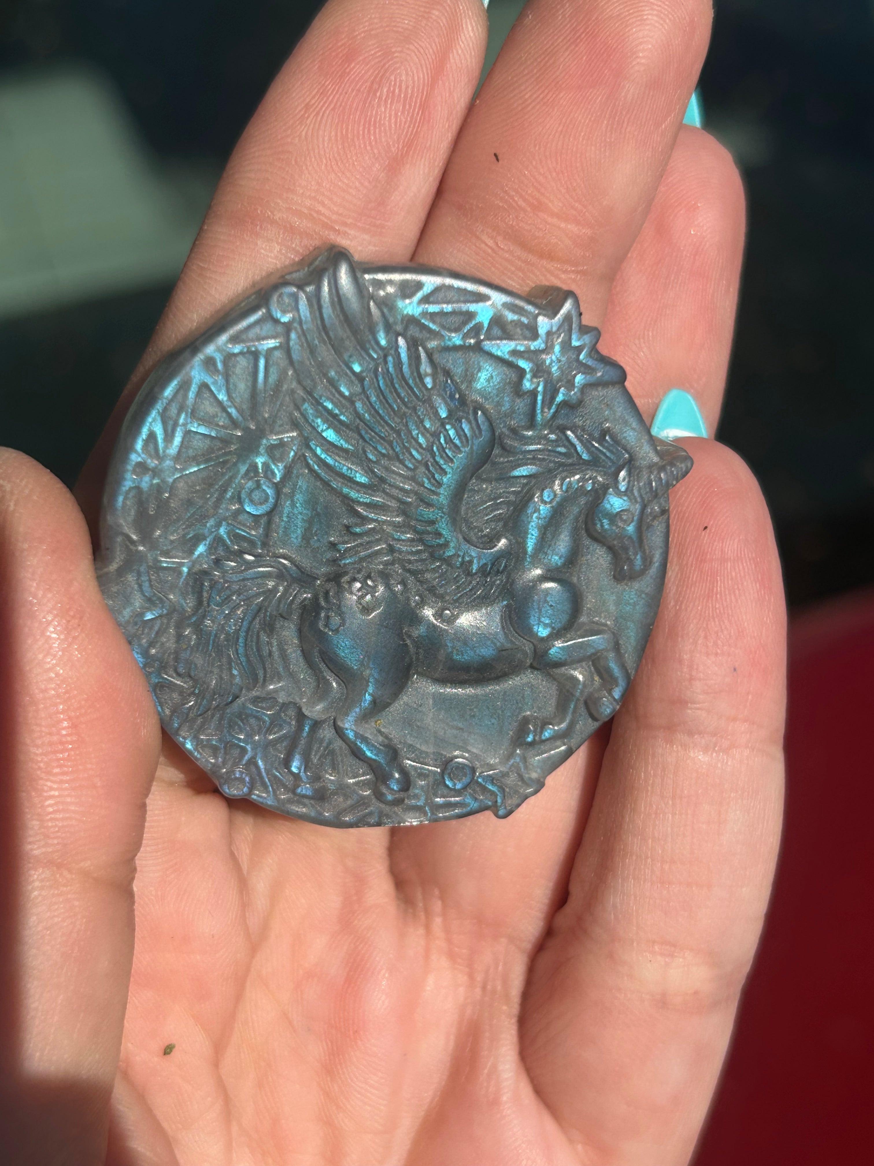 Flashy Labradorite Pegasus Carving