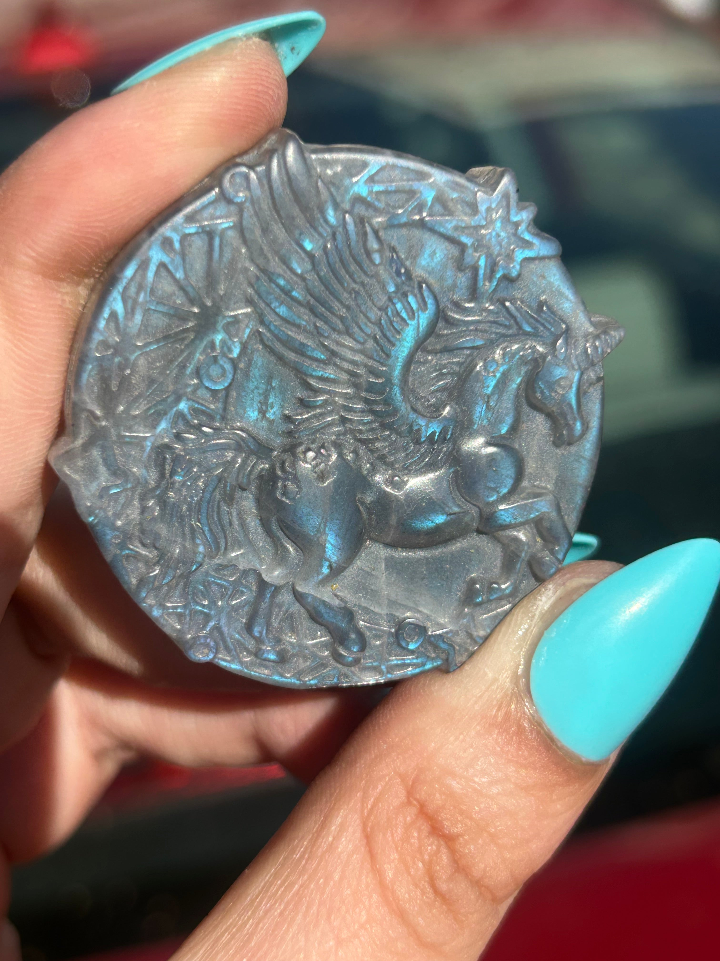 Flashy Labradorite Pegasus Carving
